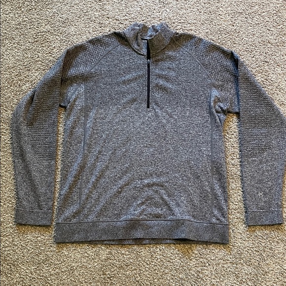 lululemon athletica Engineered Warmth Men's Charcoal Half Zip-Up - Picture 1 of 4